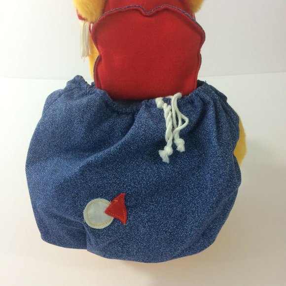 Fisher Price Disney Winnie the Pooh Plush 12" Pajama Fun Sleepover Backpack 1998 - Picture 5 of 11